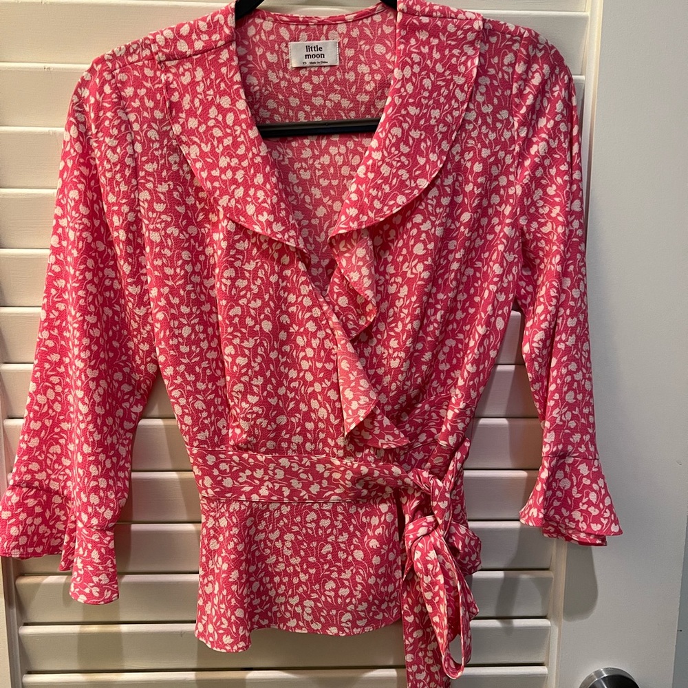 Aritzia Little Moon julep wrap top